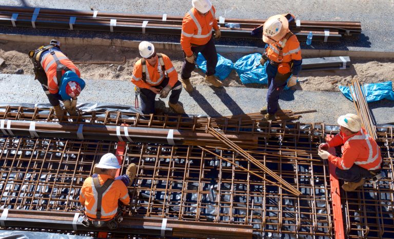 Newcastle,,Nsw,,Australia,-,July13,,2018:,Preparing,Formwork,For,A